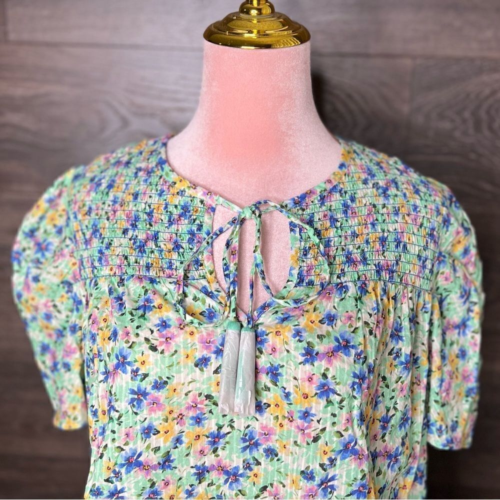 Shoshanna Kira Top in Spring Green Multi Floral with Smocking, Size Small. NWT! - Picture 9 of 16